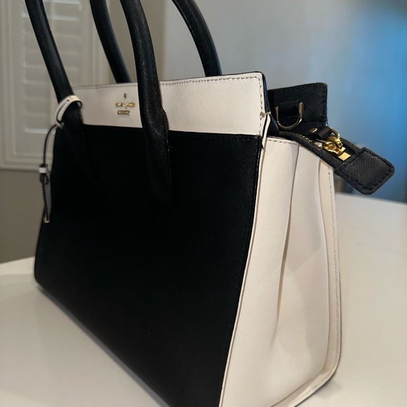 Kate Spade Leather Black & White Purse - Picture 7 of 13
